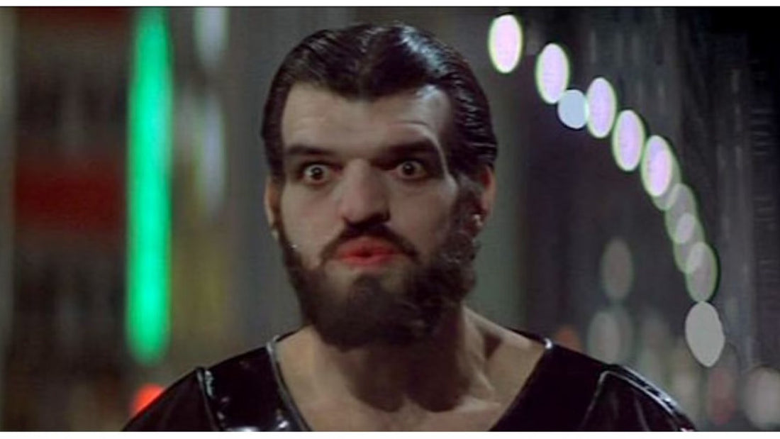 Jack O'Halloran en el papel de Non, el kryptoniano mudo de Superman II