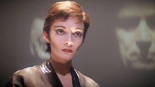 Sarah Douglas en el papel de Ursa, la segunda de Zod en Superman II