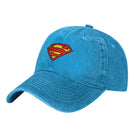 Gorra Superman Azul Claro – Logo Icónico Rojo y Amarillo