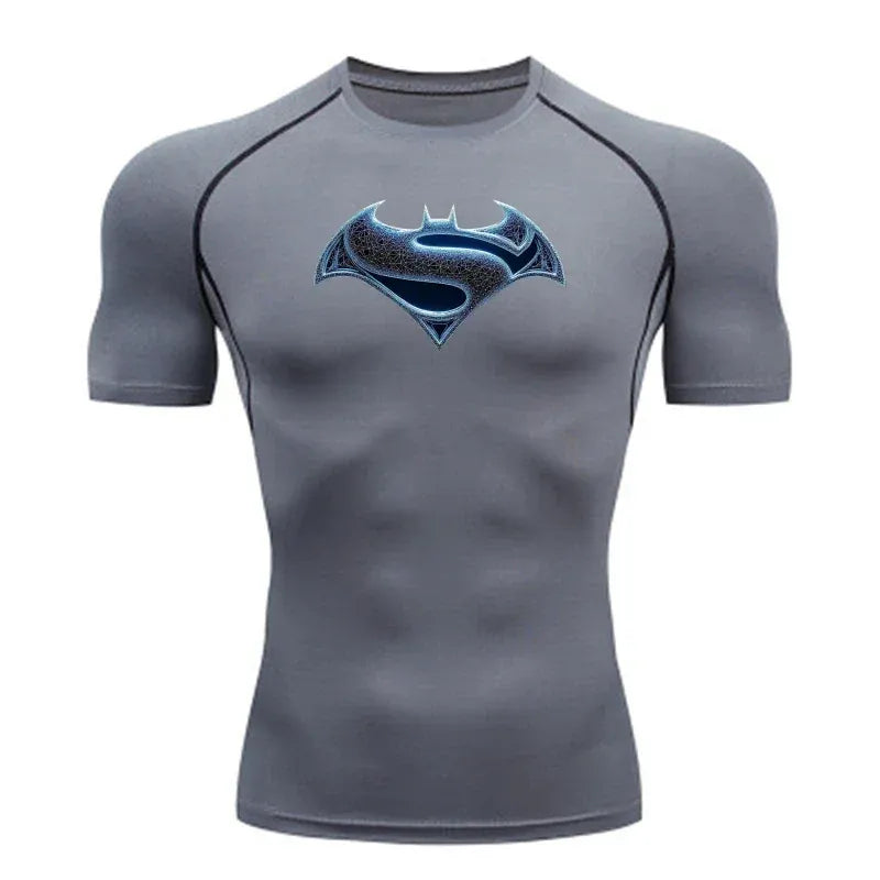Emblème Fusionné / Gris / S T-shirt Compression Superman x Batman – Emblème Fusionné