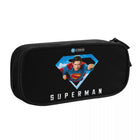 Estuche de Superman – Logo de Vuelo Icónico